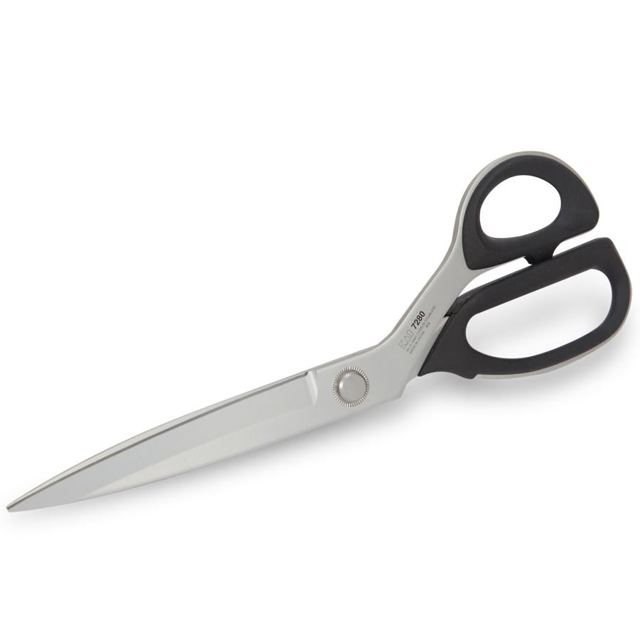 Kai 3160 6-inch Serrated Patchwork Scissors